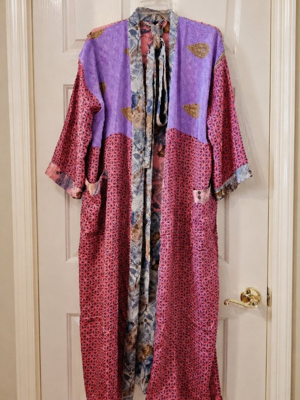 Handmade Art Silk Floral Kimono Robe Lightweight Boho Cover Up